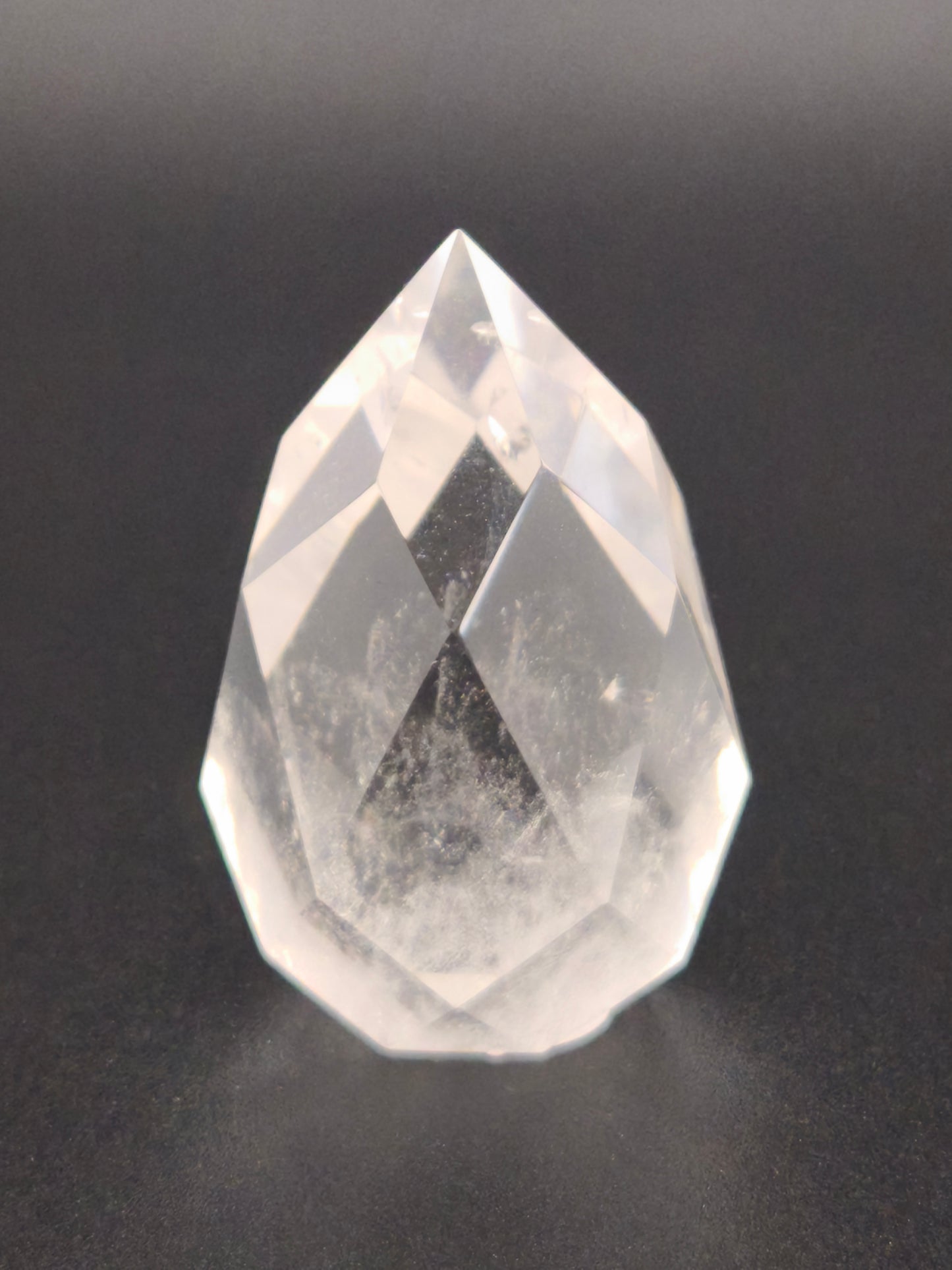 Pointe facettée en Cristal de Roche