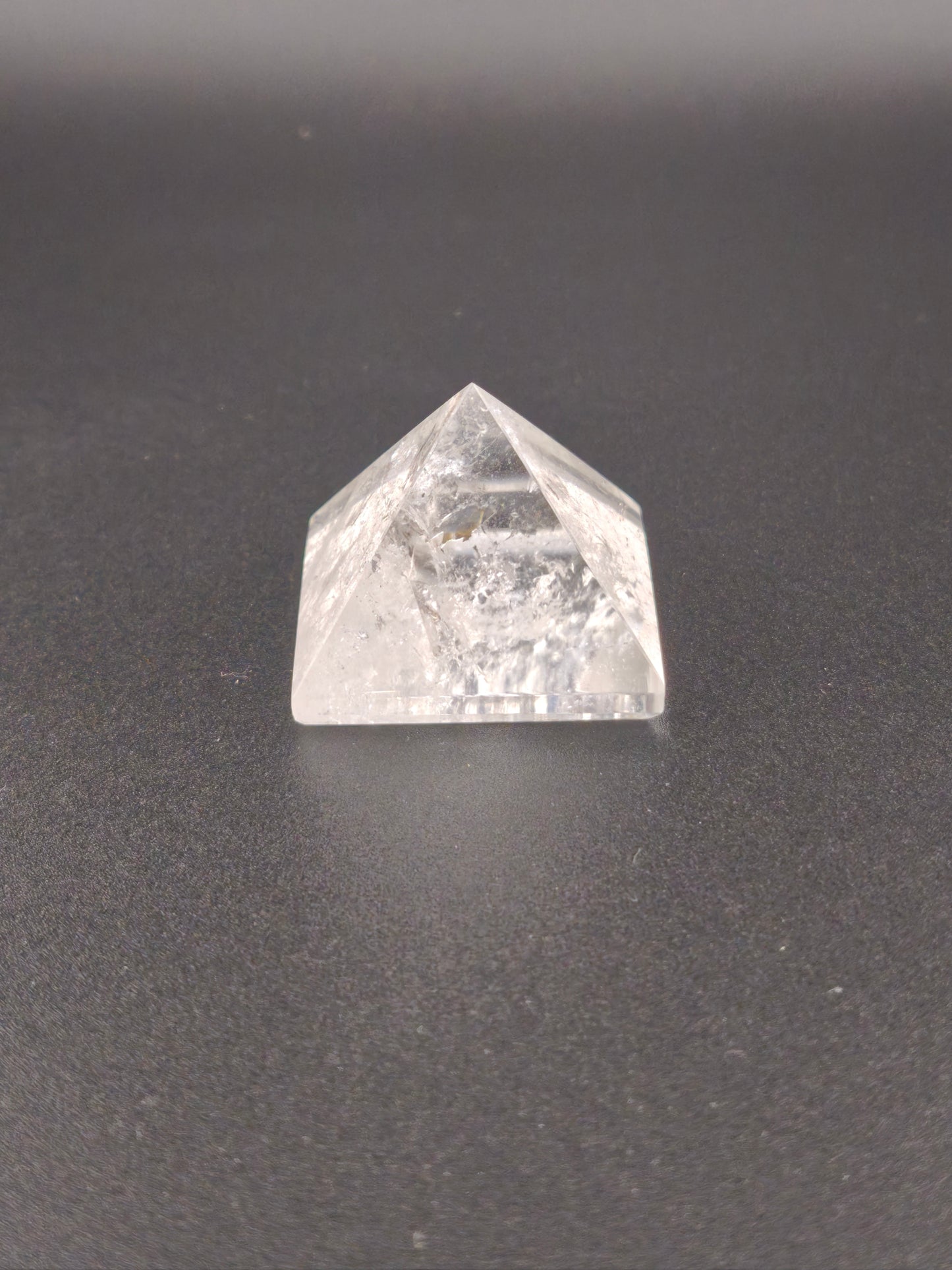 Pyramide en Cristal de Roche