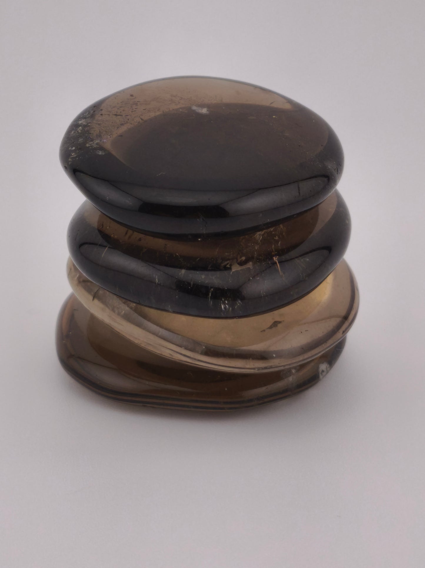 Galet Plat en Quartz Fumé