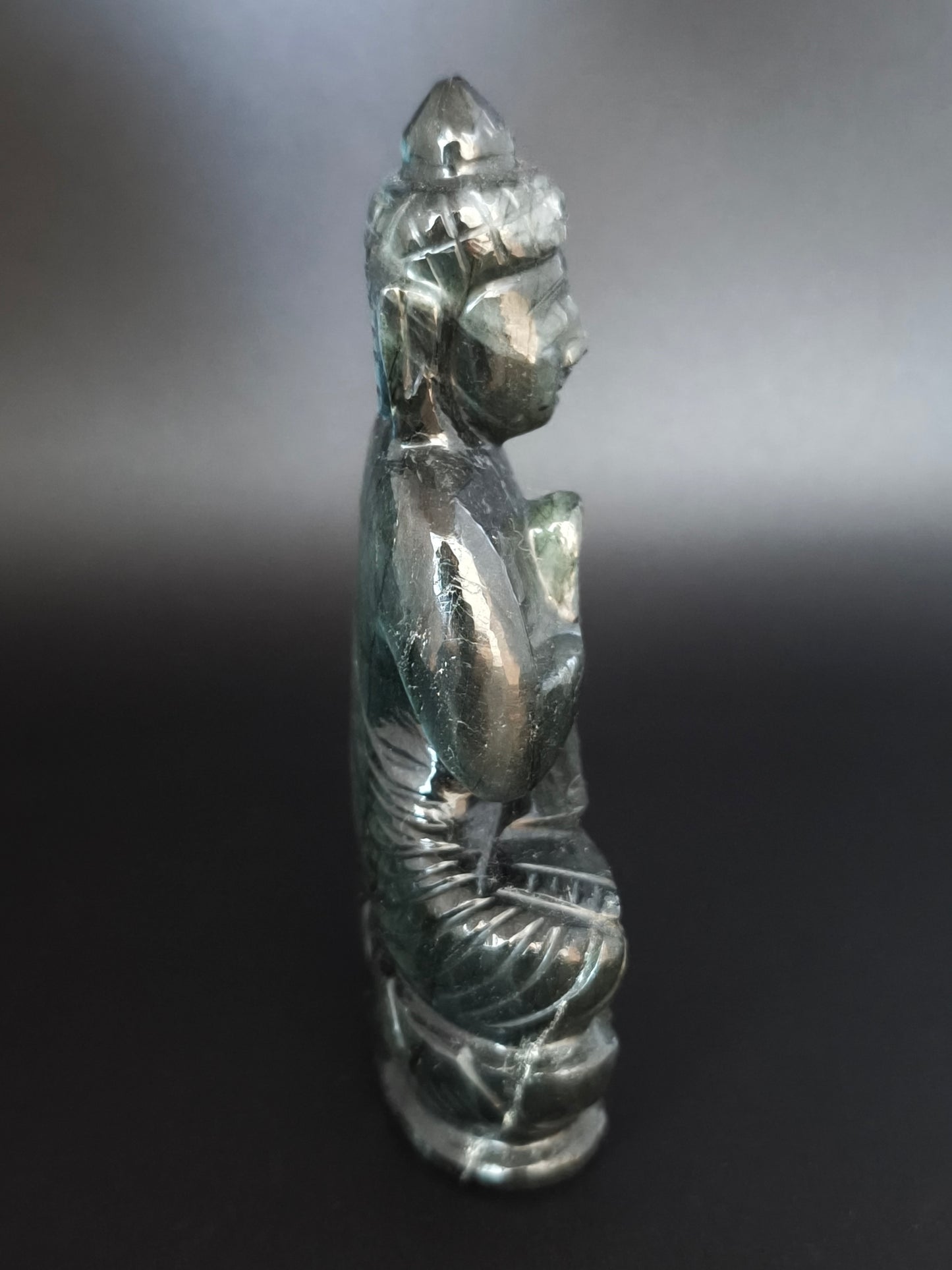 Bouddha Statue en Labradorite