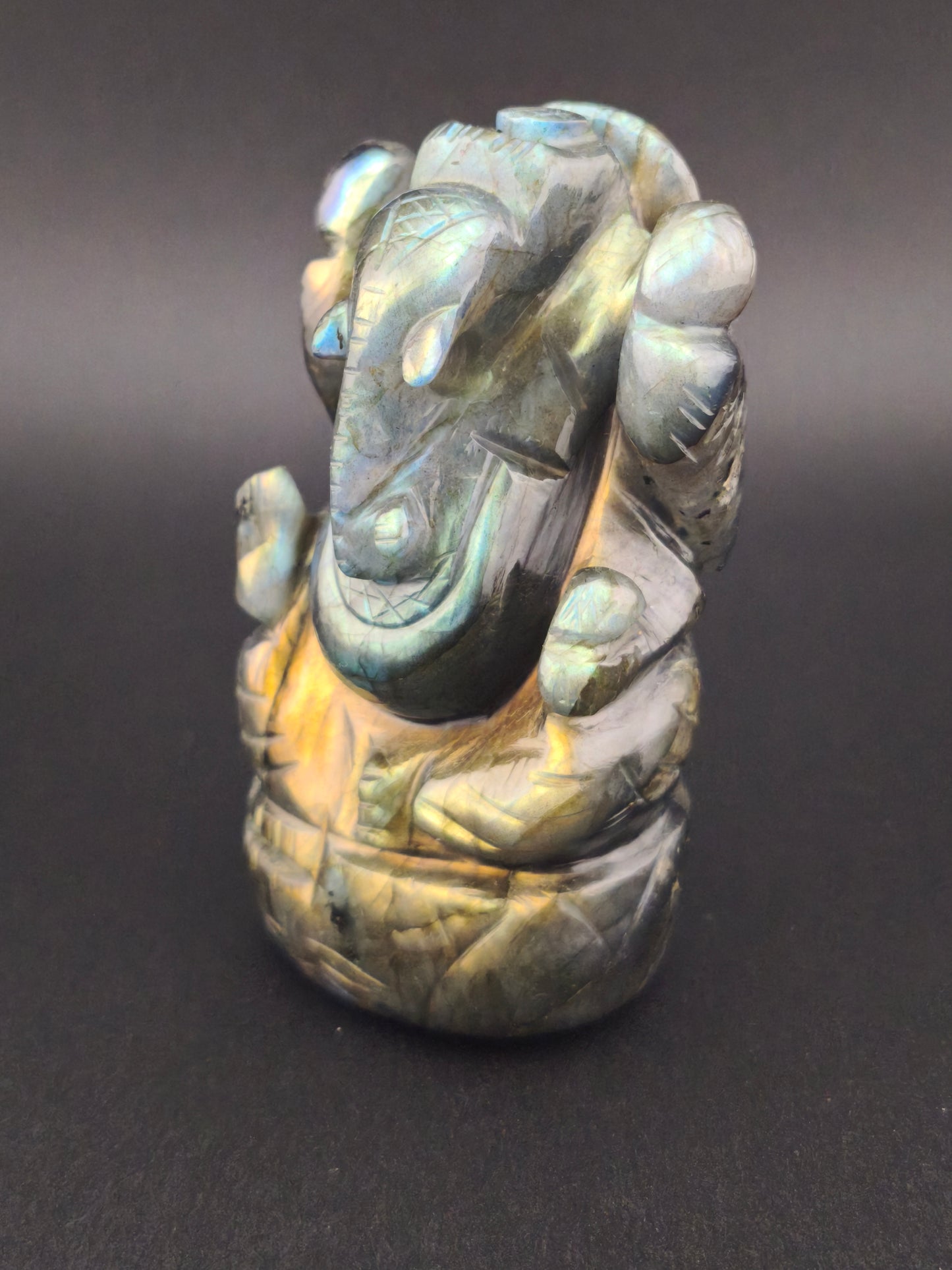 Ganesh en Labradorite