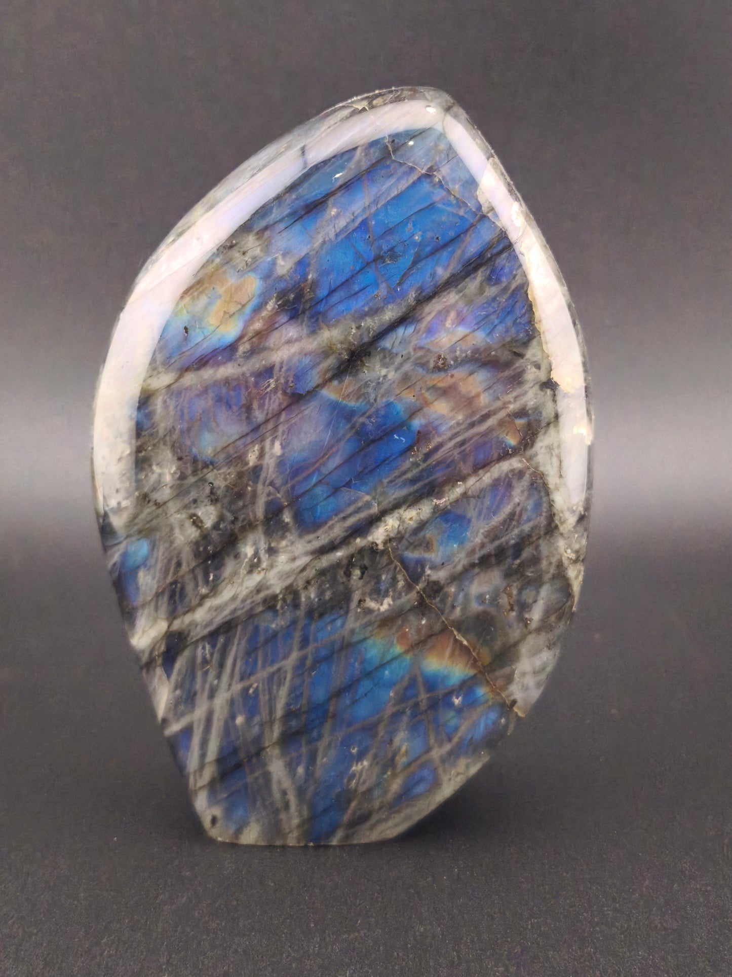 Forme Libre en Labradorite