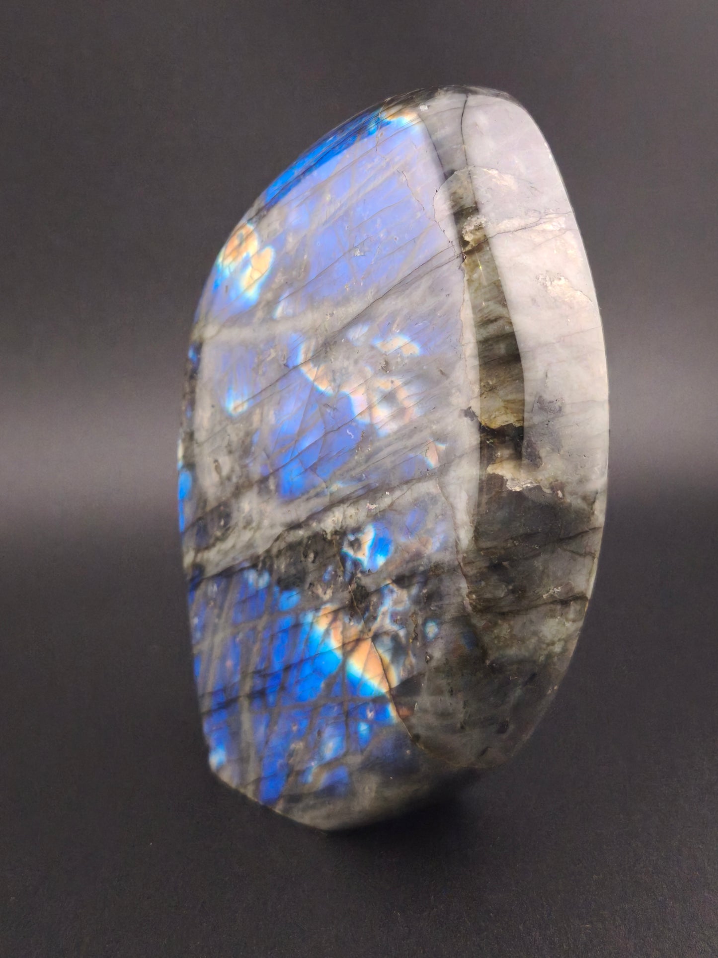 Forme Libre en Labradorite