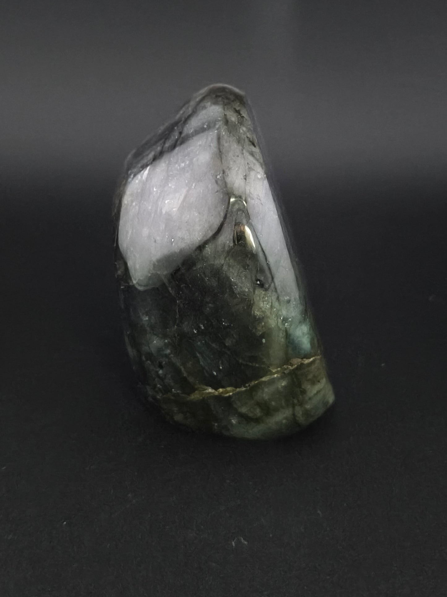Forme Libre en Labradorite