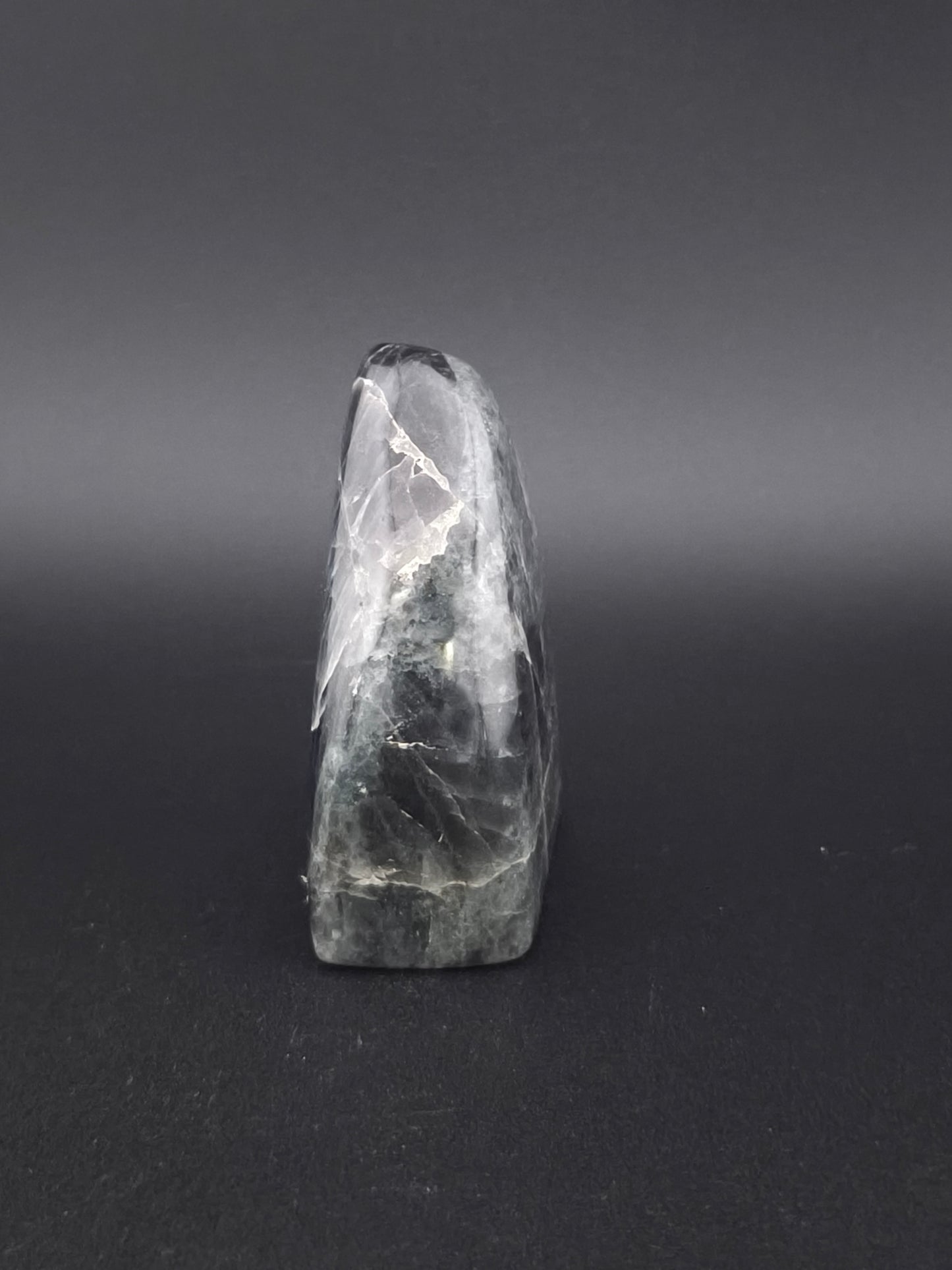 Forme Libre en Labradorite