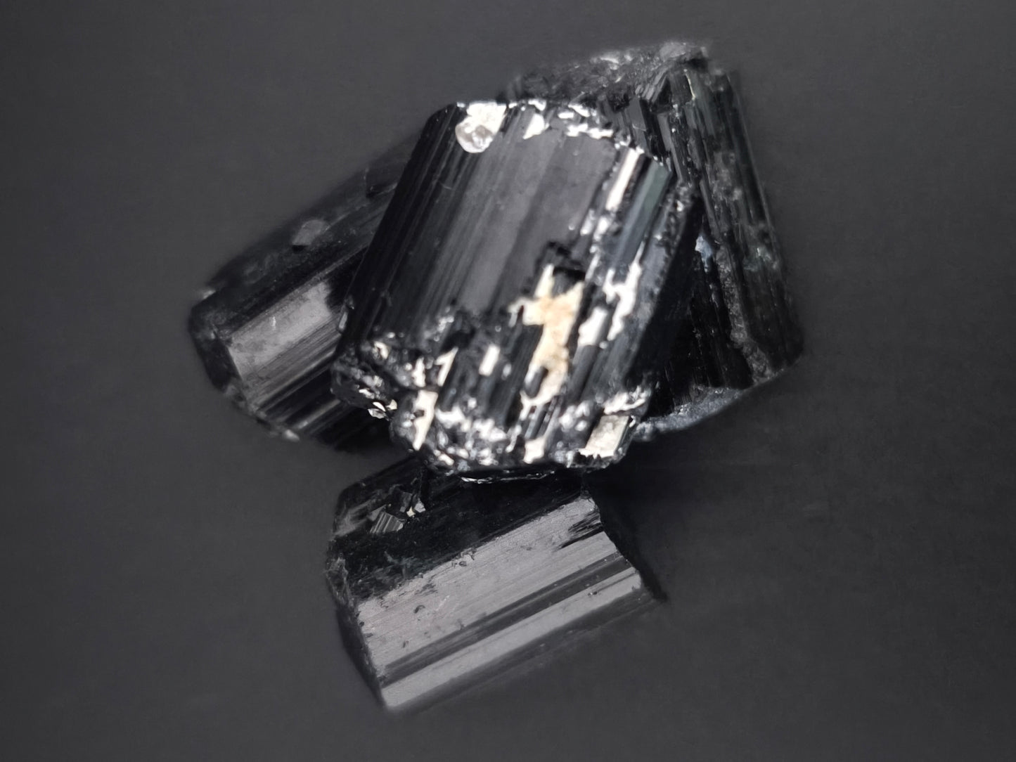 Tourmaline Brute Petit Modèle