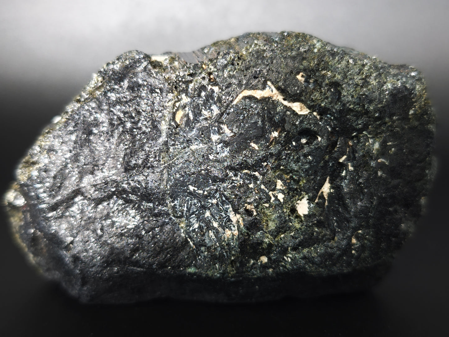 Tourmaline Brute Œil de Chat Grand Modèle