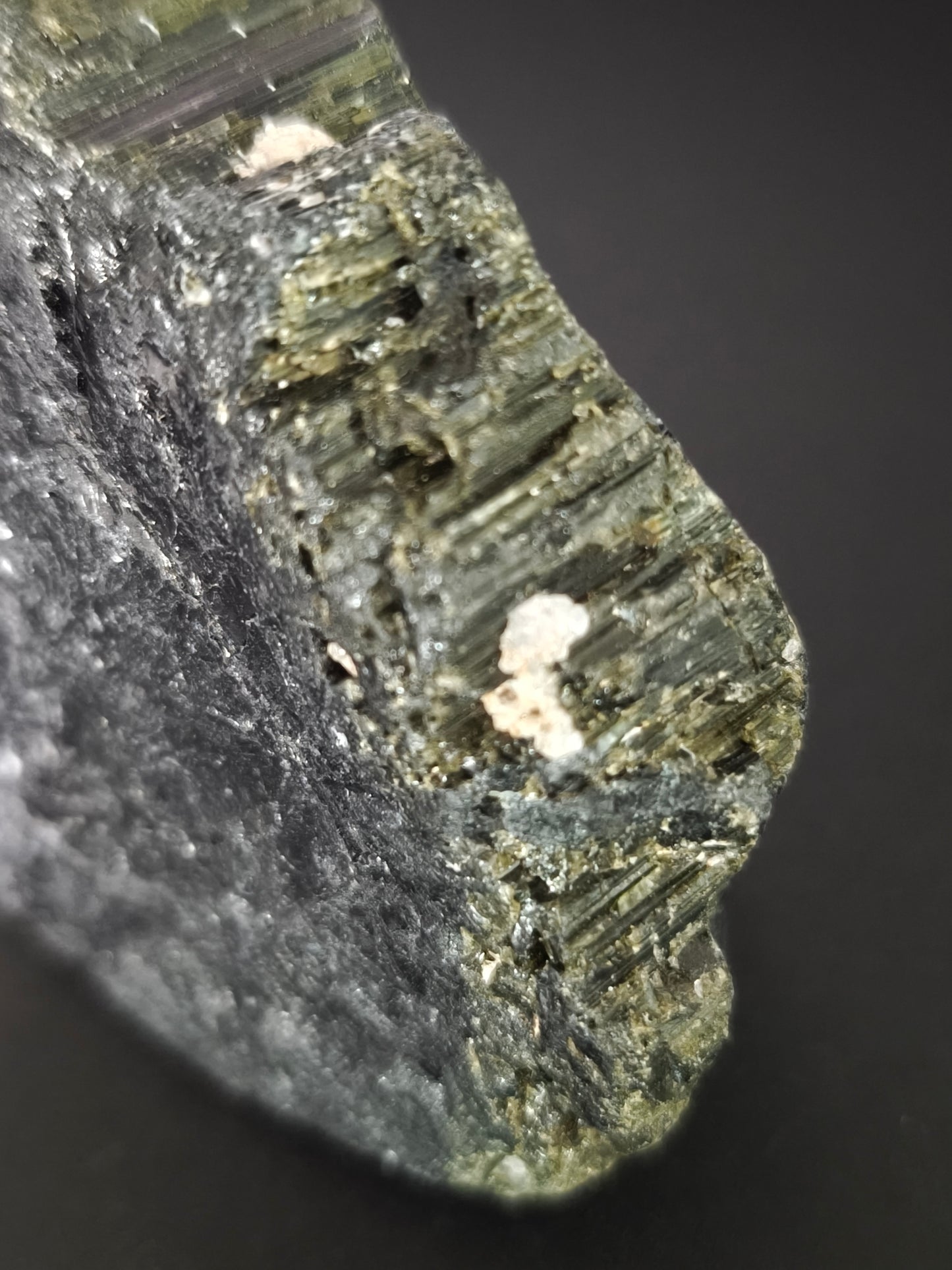 Tourmaline Brute Œil de Chat Grand Modèle