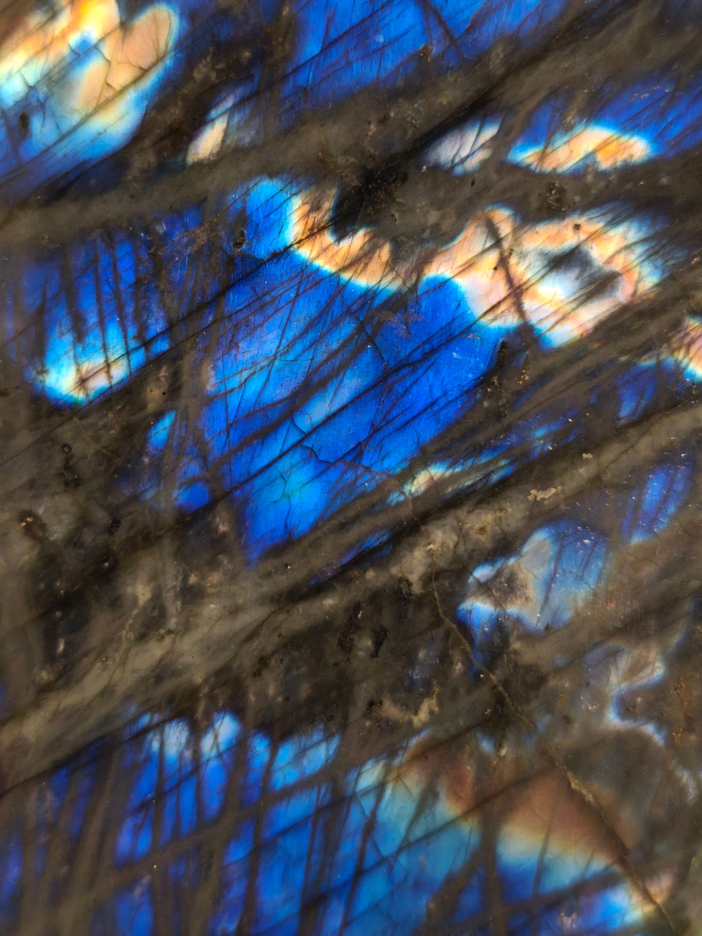 Forme Libre en Labradorite