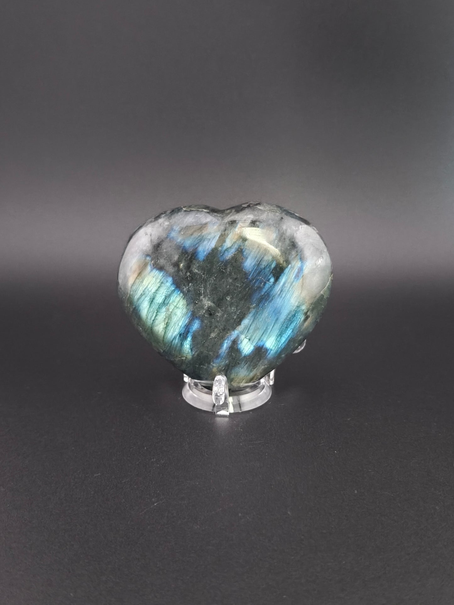 Coeur en Labradorite Moyen Modèle