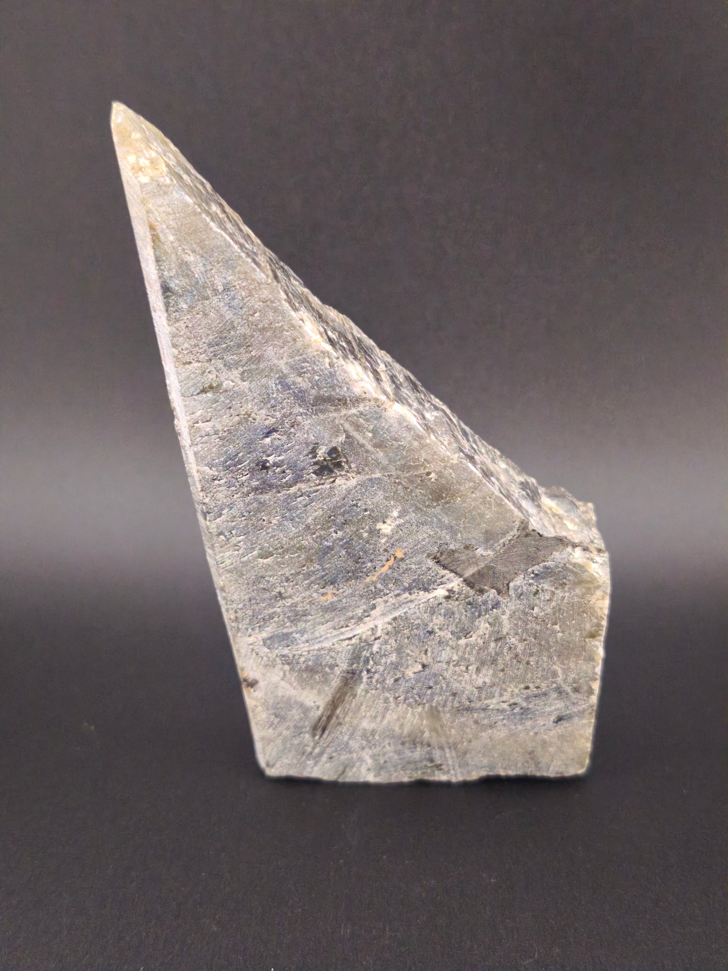 Tranche en Labradorite Semi brute & polie